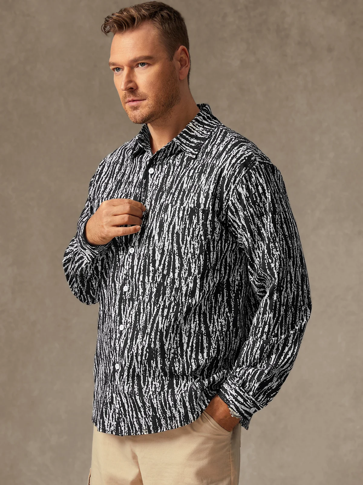 Abstract Striped Print Chest Pocket Long Sleeve Casual Shirt