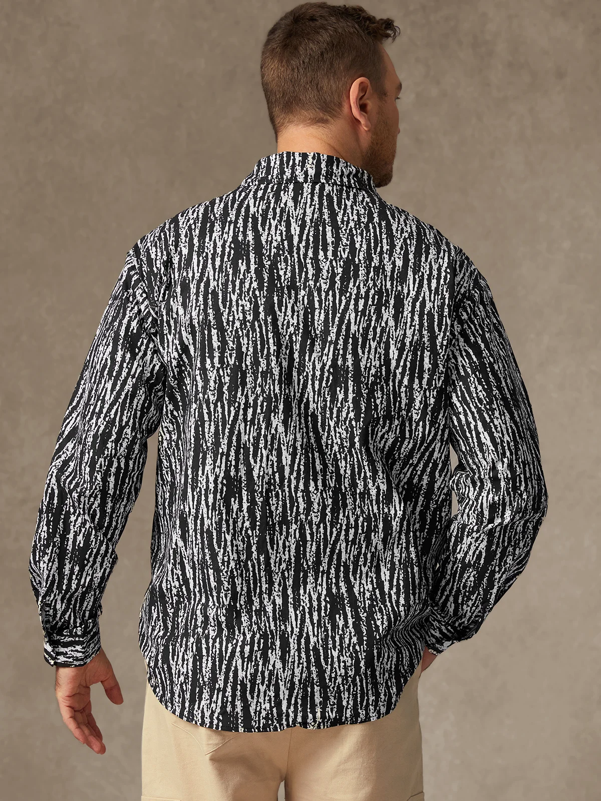 Abstract Striped Print Chest Pocket Long Sleeve Casual Shirt